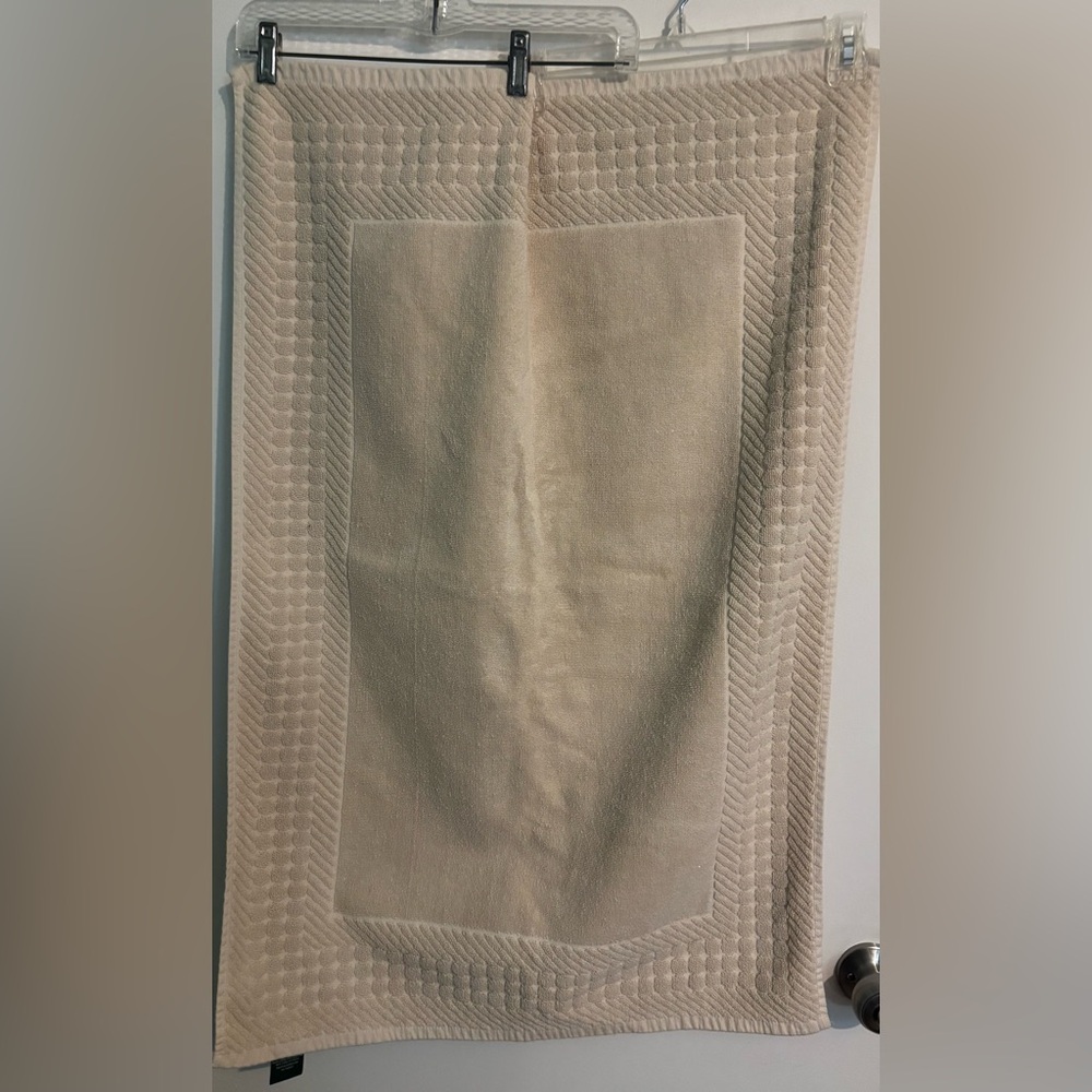 Vintage‎ Lauren Ralph Lauren 24x36" Ivory Textured 100% Cotton Bath Mat Towel